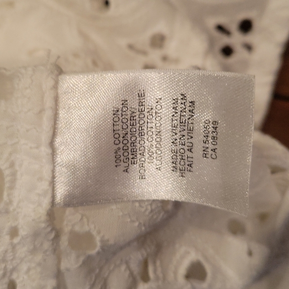 jones NEW YORK White Eyelet Peplum Peekaboo Coquette Cover-up Shacket - Picture 7 of 8